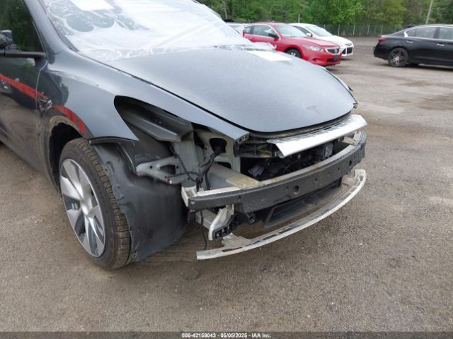 5YJYGDEE5LF013245 Tesla Model Y Long Range Dual Motor All-wheel Drive