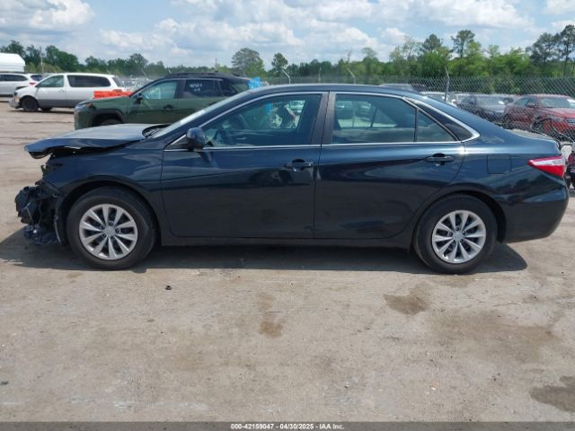 4T4BF1FK6FR484961 Toyota CAMRY LE