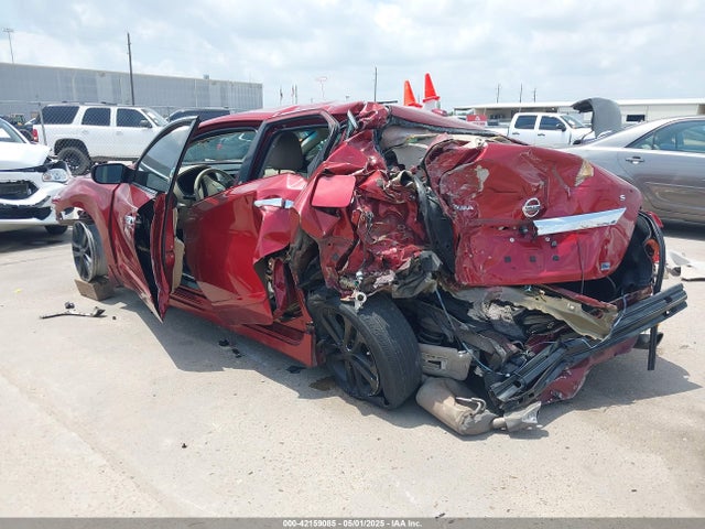 Nissan 2015 2015 1N4AL3AP5FC432749 Image 3