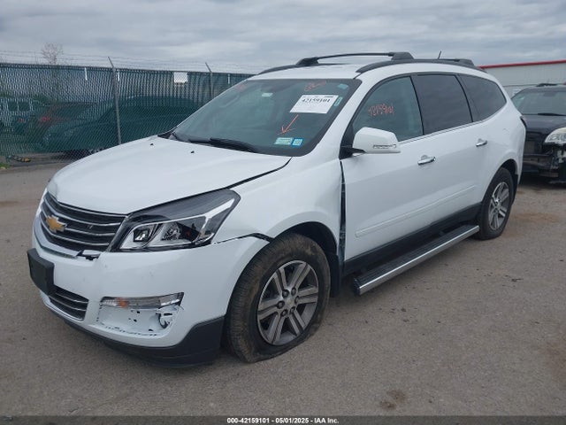 1GNKVHKD8HJ181502 Chevrolet Traverse 2lt