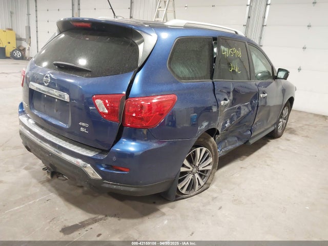 5N1DR2MM0JC678517 Nissan Pathfinder Sl