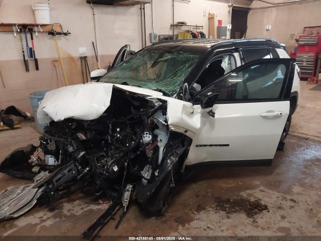 3C4NJDBB8MT530881 Jeep Compass Altitude 4x4