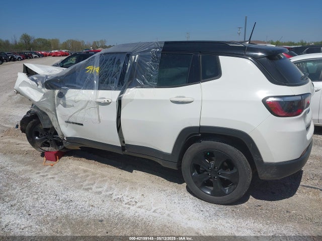 3C4NJDBB8MT530881 Jeep Compass Altitude 4x4