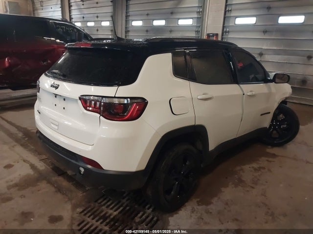 3C4NJDBB8MT530881 Jeep Compass Altitude 4x4