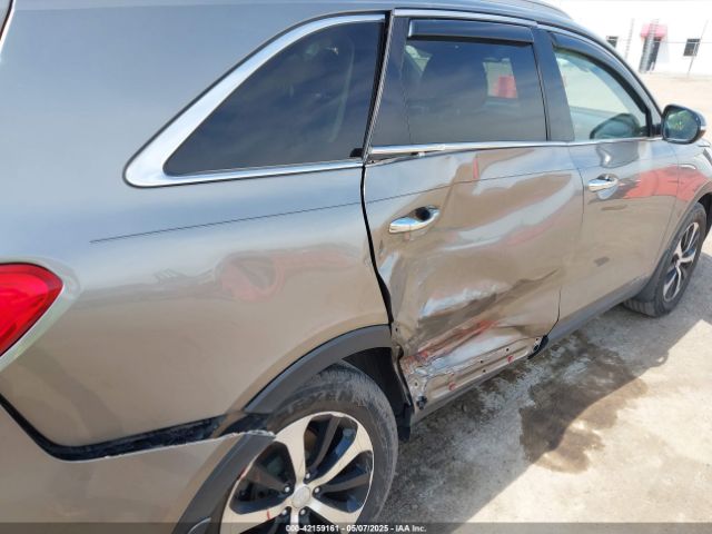 5XYPHDA51GG031156 KIA Sorento 3.3l Ex
