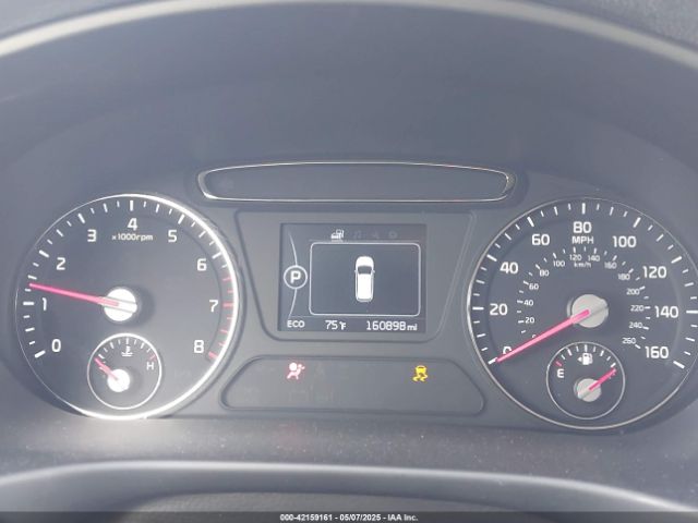 5XYPHDA51GG031156 KIA Sorento 3.3l Ex