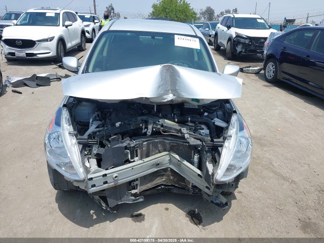 3N1CN7AP8JL881718 Nissan Versa 1.6 S+