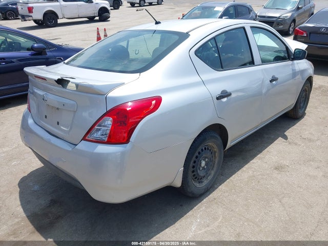 3N1CN7AP8JL881718 Nissan Versa 1.6 S+