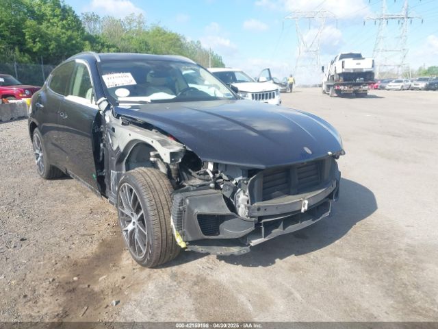ZN661XUS6HX226945 Maserati Levante