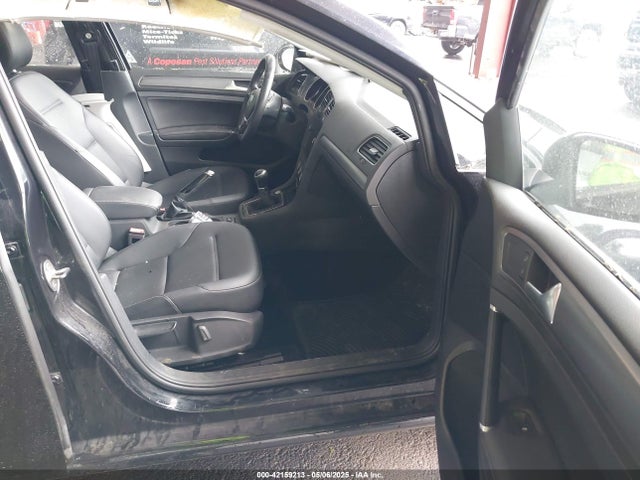 3VWB17AU2JM260475 Volkswagen Golf Tsi S/tsi Se