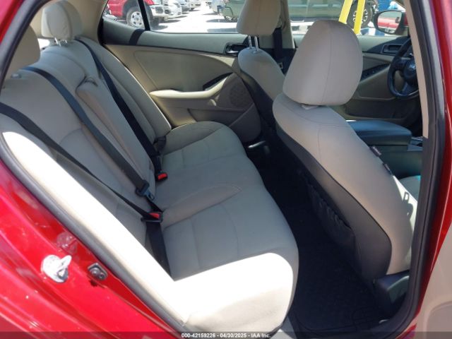 5XXGM4A75EG329546 KIA Optima Lx