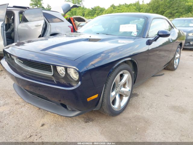 2C3CDYAG8EH100558 Dodge Challenger Sxt