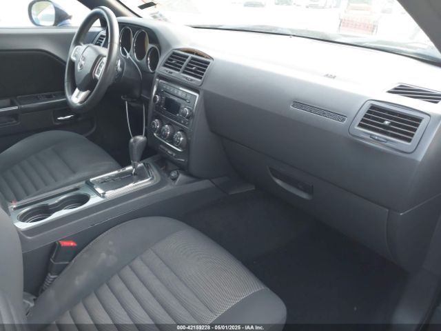 2C3CDYAG8EH100558 Dodge Challenger Sxt