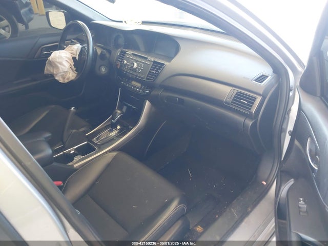 1HGCR2F52HA026222 Honda Accord Sport