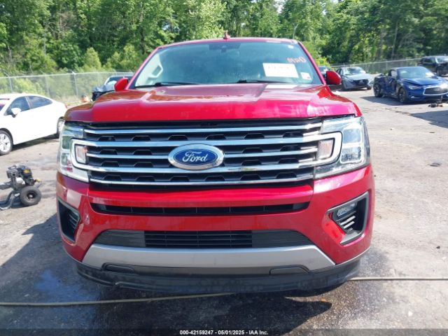 1FMJU1HT5KEA71256 Ford Expedition Xlt