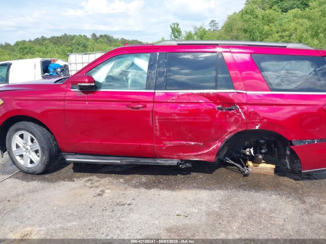 1FMJU1HT5KEA71256 Ford Expedition Xlt