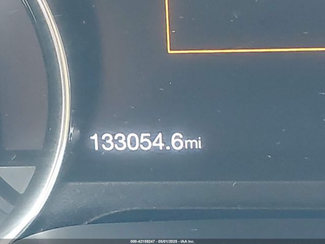 1FMJU1HT5KEA71256 Ford Expedition Xlt