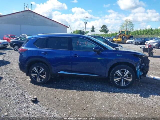 JN8BT3DD8PW302033 Nissan Rogue Platinum Intelligent Awd