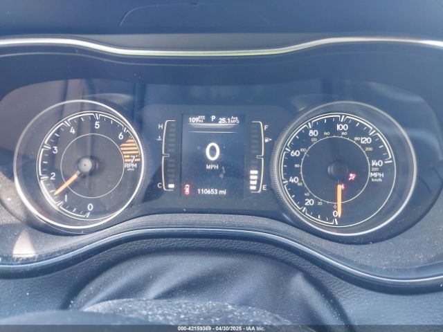 1C4PJMCB2KD194252 Jeep Cherokee Latitude