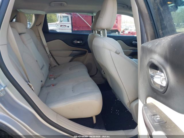 1C4PJMCB2KD194252 Jeep Cherokee Latitude