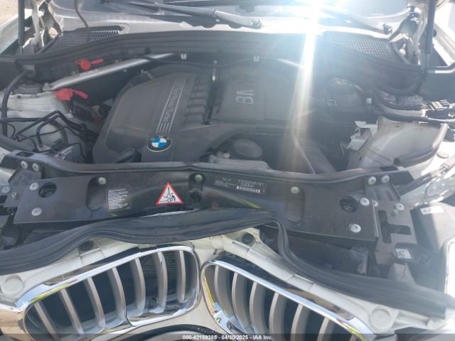 2015 BMW X4 5UXXW5C54F0E88882 Photo 9