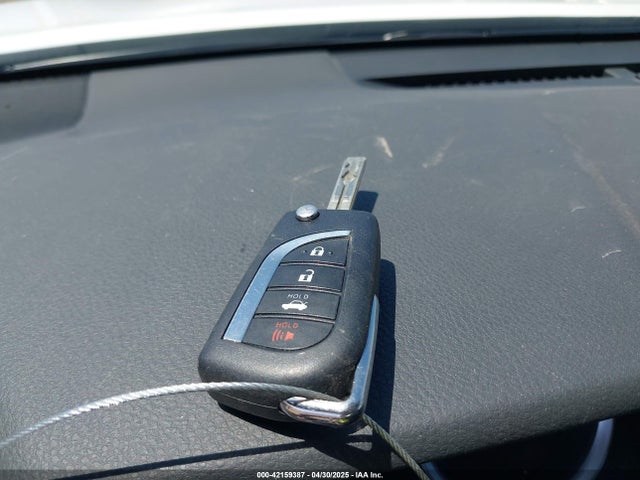 4T1C11AK8RU222206 Toyota CAMRY LE