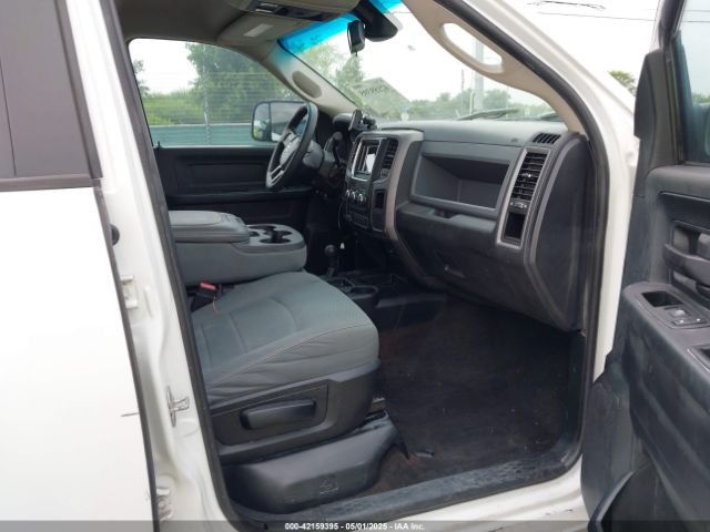 3C6UR5CLXEG253721 RAM 2500 Tradesman