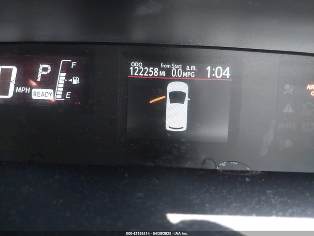 JTDKDTB35F1107411 Toyota Prius C One