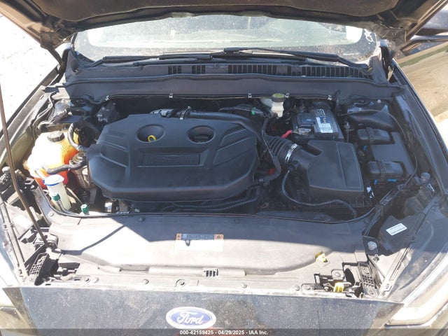 3FA6P0T99HR283905 Ford FUSION SE