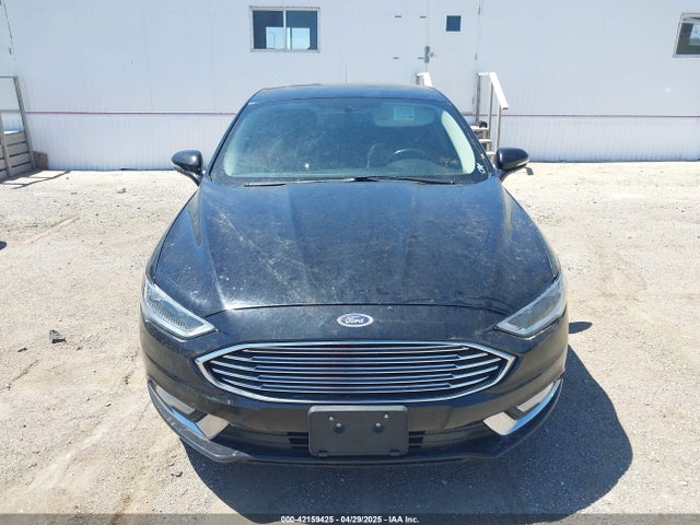 3FA6P0T99HR283905 Ford FUSION SE