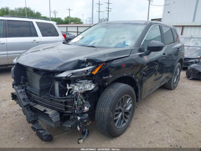 5N1BT3AA3RC710526 Nissan Rogue S Fwd