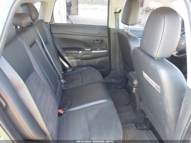 JA4AR3AW4JU006449 Mitsubishi Outlander Sport 2.4 Se