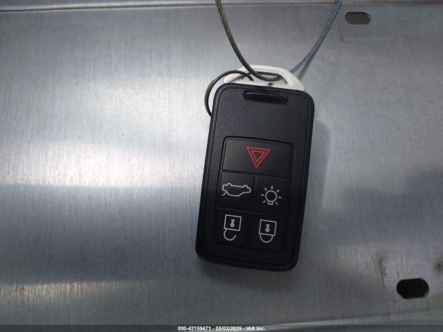 2016 VOLVO XC60 YV440MDK0G2784762 Photo 10