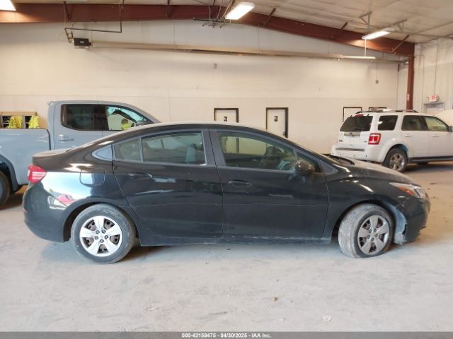 1G1BC5SM8J7220873 Chevrolet Cruze Ls Auto