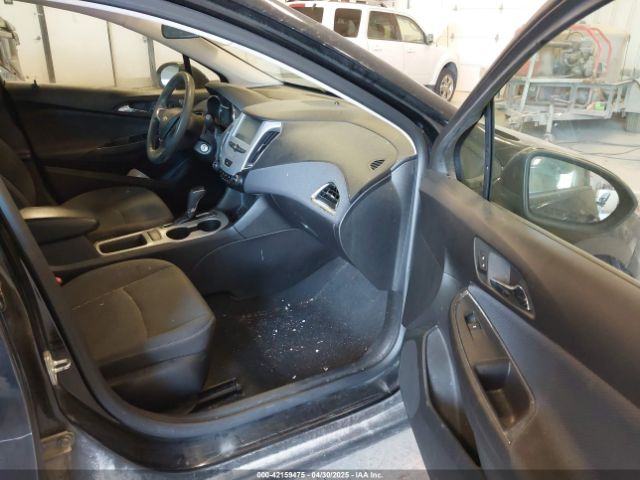 1G1BC5SM8J7220873 Chevrolet Cruze Ls Auto