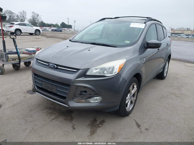 1FMCU9GX7EUC04296 Ford ESCAPE SE
