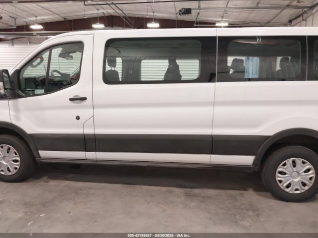 1FBAX2Y88RKA83401 Ford Transit-350 Passenger Van Xlt