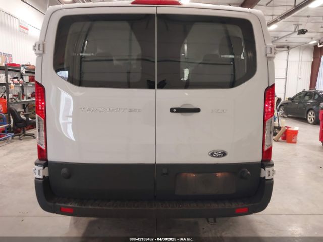 1FBAX2Y88RKA83401 Ford Transit-350 Passenger Van Xlt