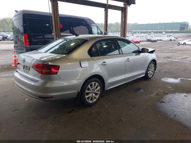 3VWD17AJ6FM314785 Volkswagen Jetta 1.8t Se