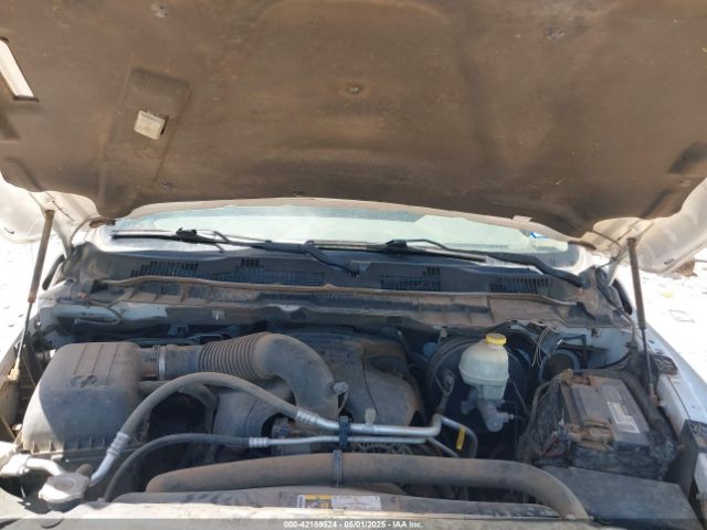 2015 RAM 1500 1C6RR6LT5FS623382 Photo 9