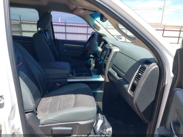 2015 RAM 1500 1C6RR6LT5FS623382 Photo 4