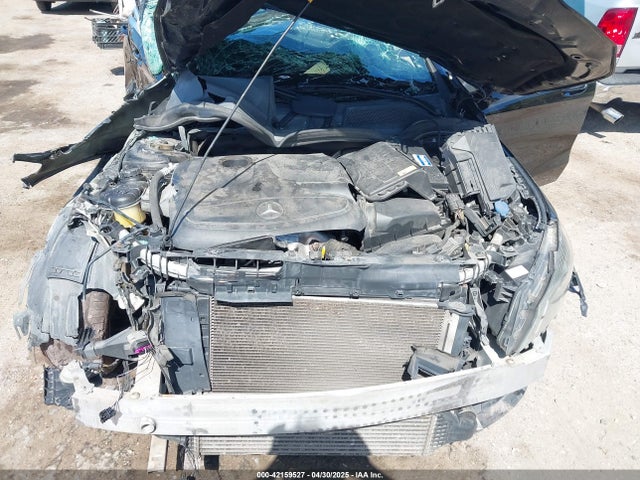WDDSJ4EB2EN040300 Mercedes-Benz CLA 250