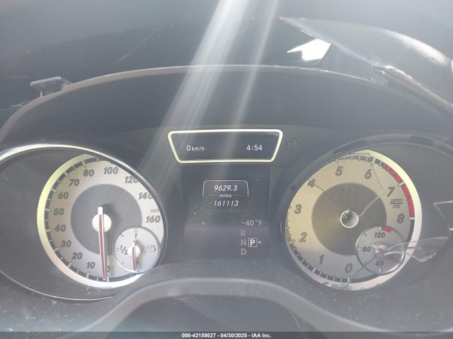WDDSJ4EB2EN040300 Mercedes-Benz CLA 250
