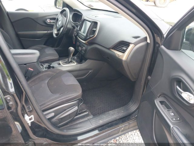 1C4PJMCS9FW502950 Jeep Cherokee Latitude