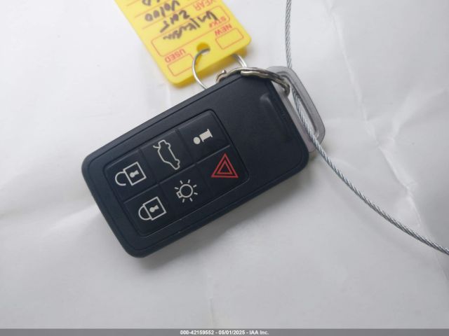 YV140MFB6F1317389 Volvo S60 T5 Premier