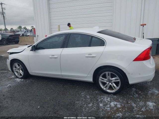 YV140MFB6F1317389 Volvo S60 T5 Premier