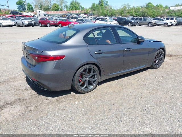ZARFAMAN2L7624277 Alfa Romeo giulia (952)