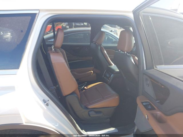 5LM5J7WC6MGL12195 Lincoln Aviator Reserve