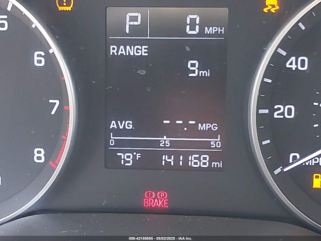 KMHD74LF2HU061211 Hyundai ELANTRA SE
