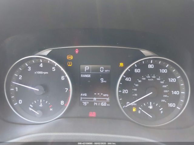 KMHD74LF2HU061211 Hyundai ELANTRA SE